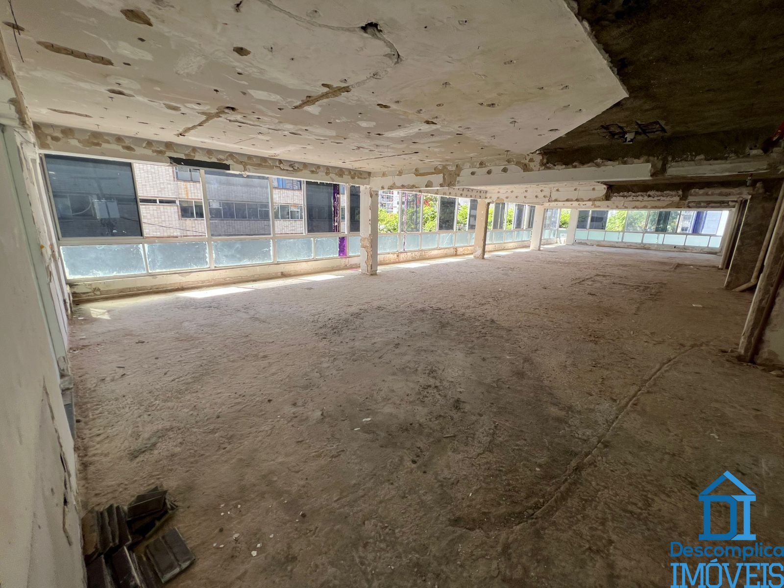 Conjunto Comercial-Sala para alugar com 1 quarto, 210m² - Foto 6