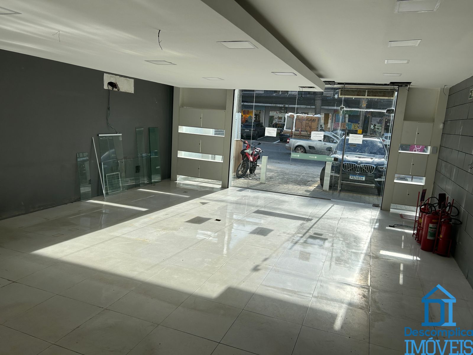 Loja-Salão para alugar com 1 quarto, 145m² - Foto 2