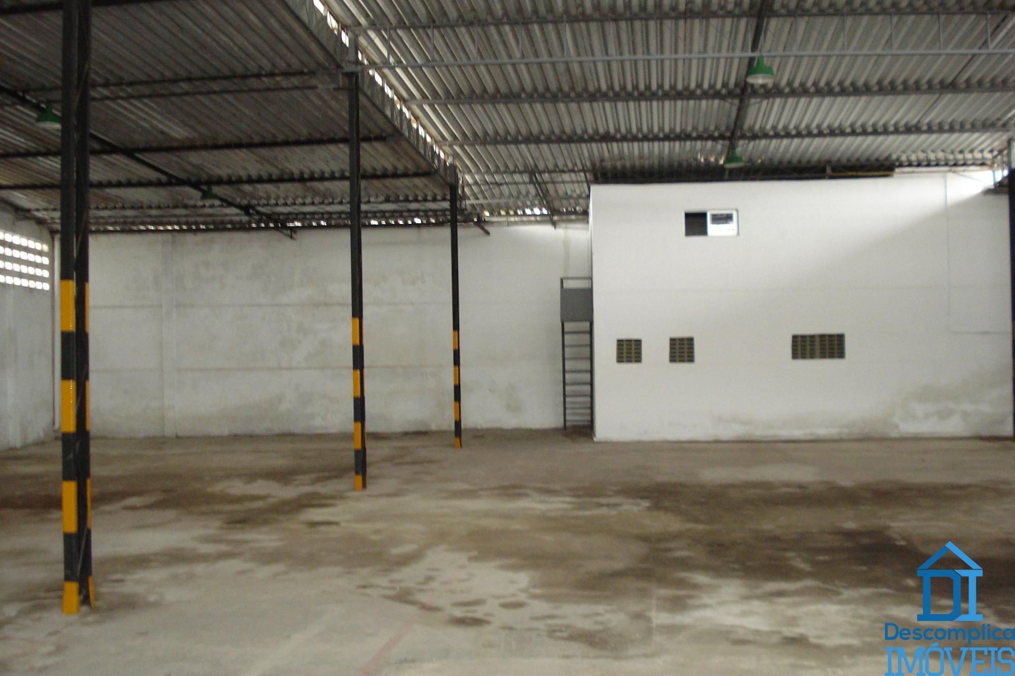 Depósito-Galpão-Armazém para alugar com 2 quartos, 480m² - Foto 4