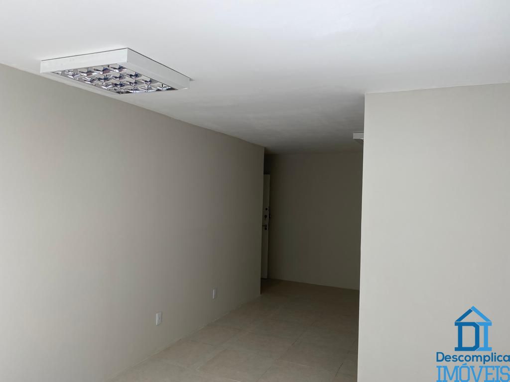 Conjunto Comercial-Sala para alugar com 5 quartos, 170m² - Foto 9