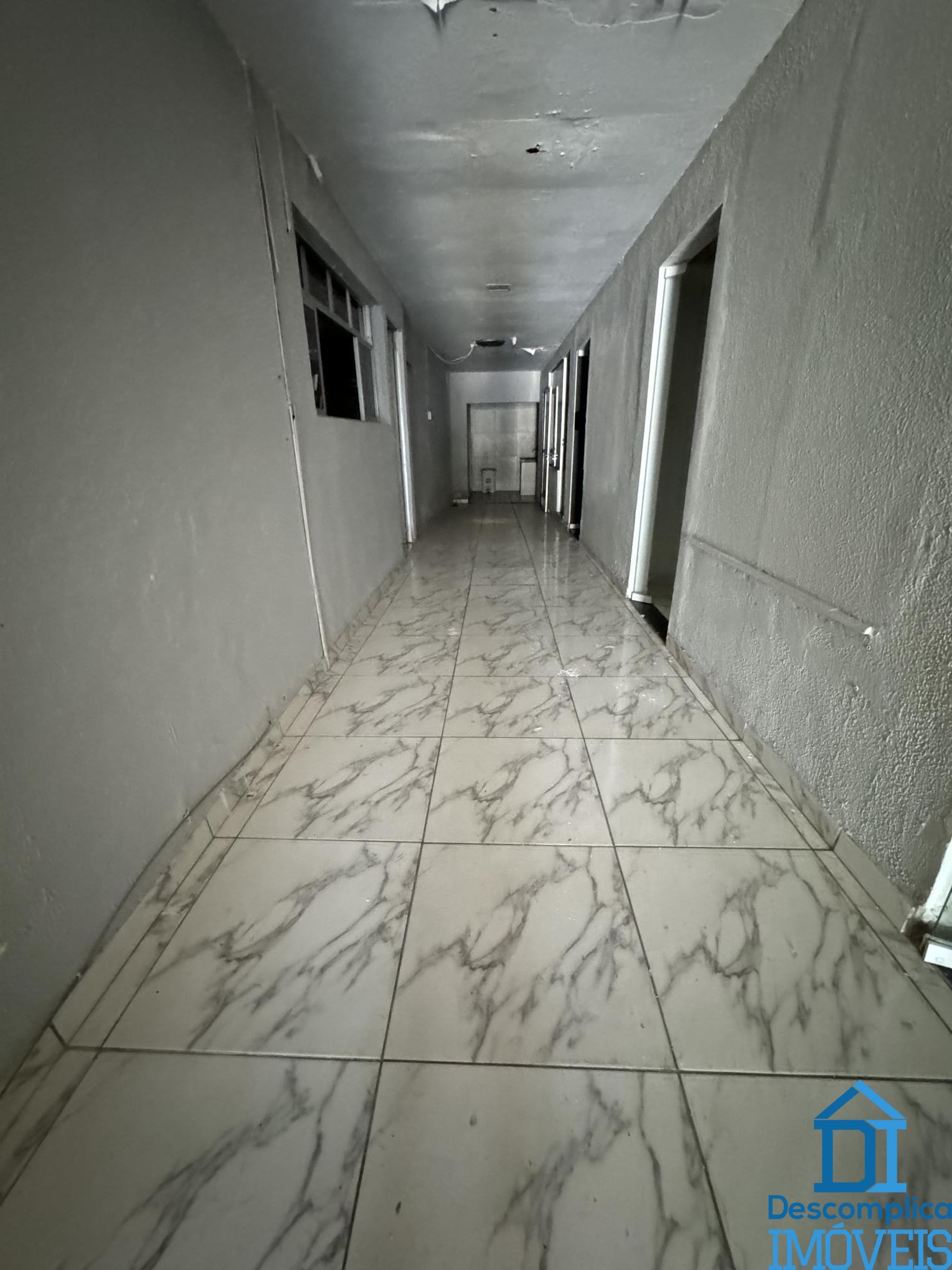 Loja-Salão para alugar com 8 quartos, 200m² - Foto 7