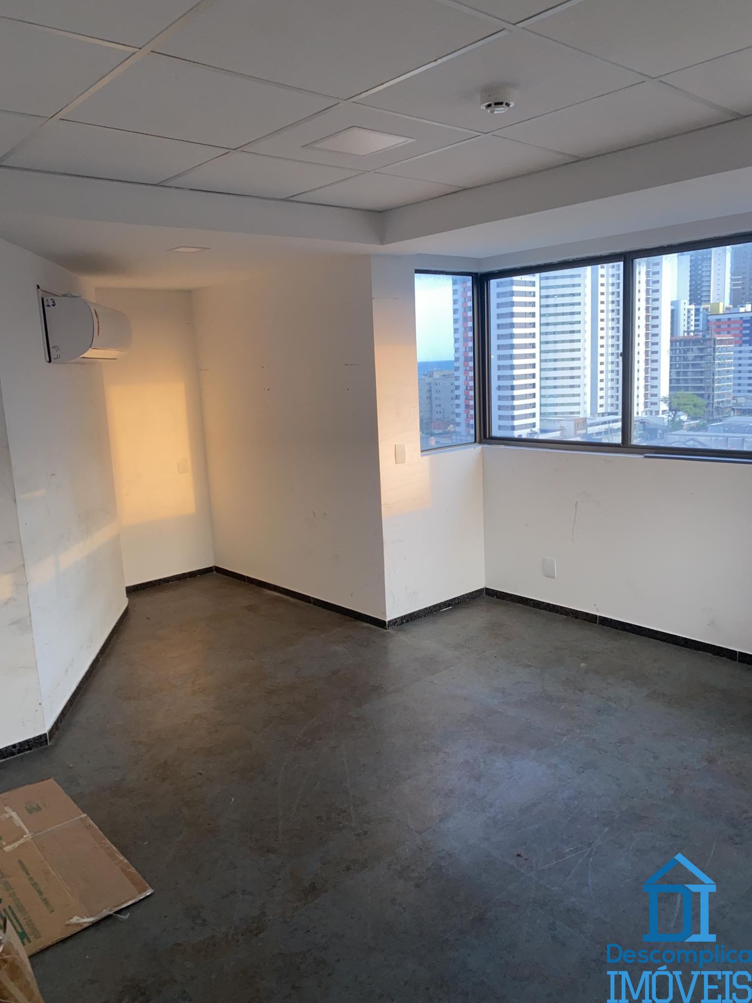 Conjunto Comercial-Sala para alugar com 9 quartos, 350m² - Foto 6