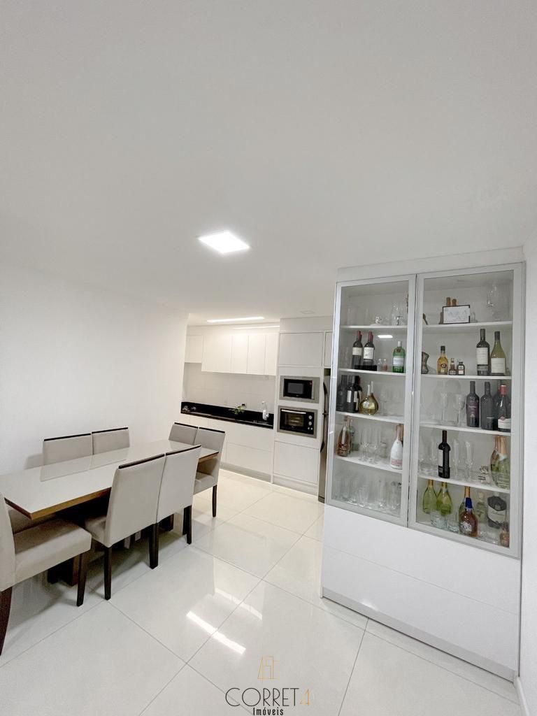 Apartamento à venda com 3 quartos, 83m² - Foto 5