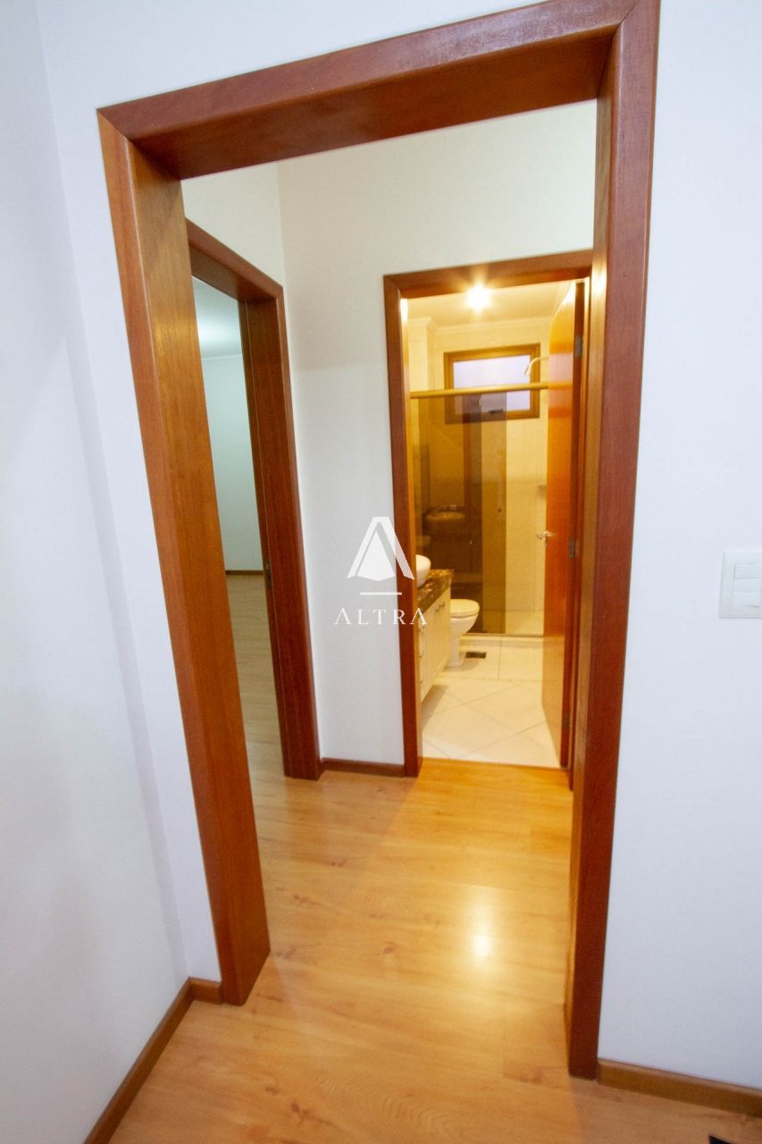 Apartamento à venda com 3 quartos, 140m² - Foto 19