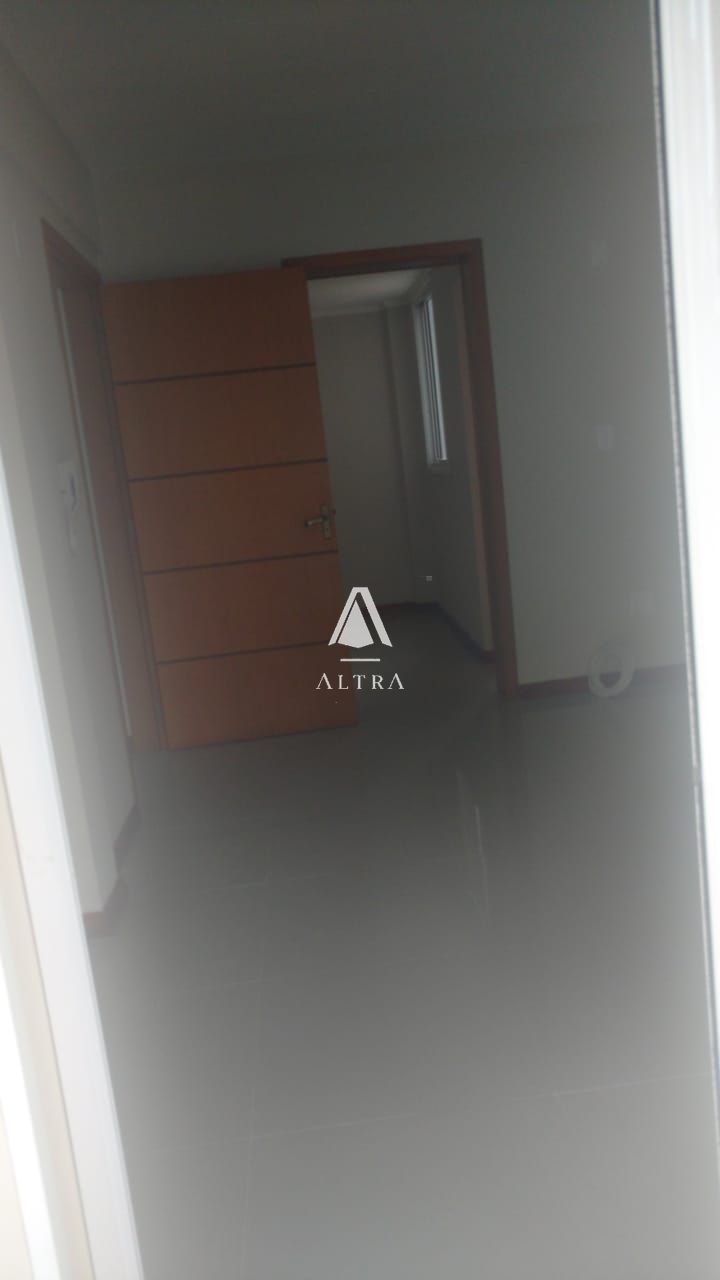 Apartamento à venda com 2 quartos, 63m² - Foto 13