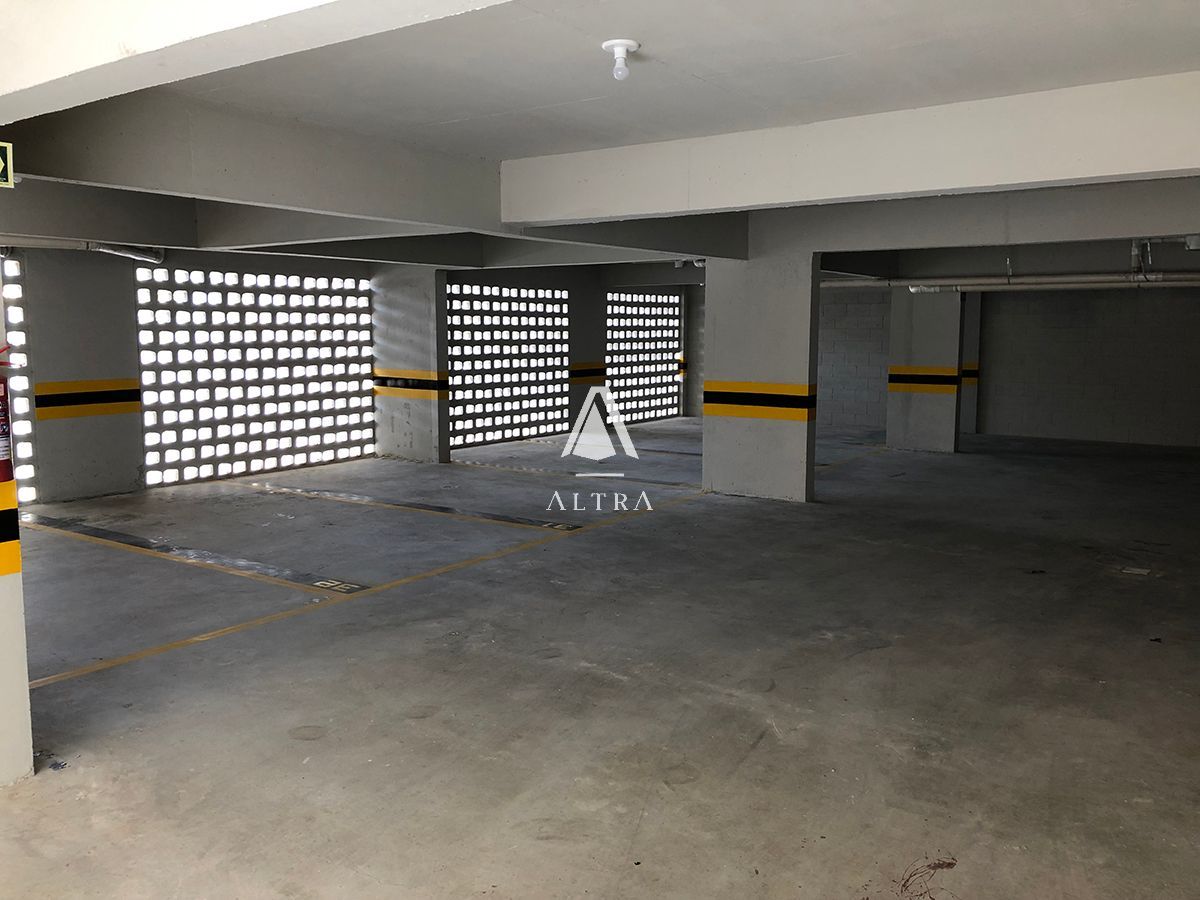 Apartamento à venda com 2 quartos, 80m² - Foto 14