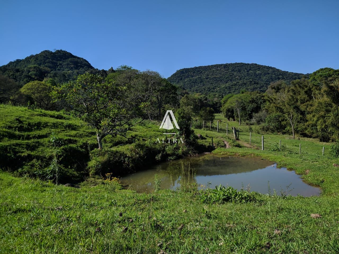 Terreno comercial  venda  no P de Pltano - Santa Maria, RS. Imveis