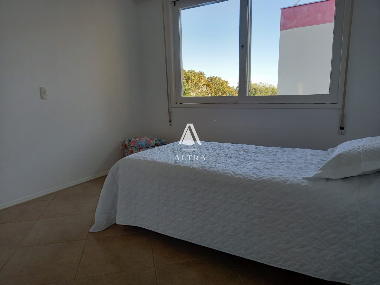 Apartamento à venda com 2 quartos, 102m² - Foto 13