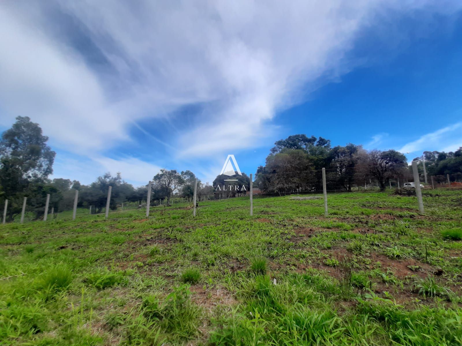 Terreno à venda, 3000m² - Foto 1