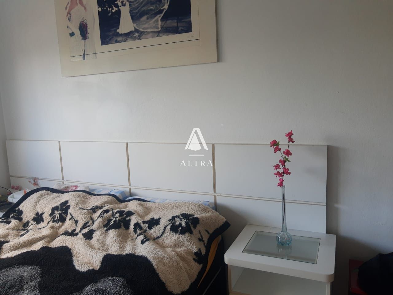 Apartamento à venda com 2 quartos, 70m² - Foto 6