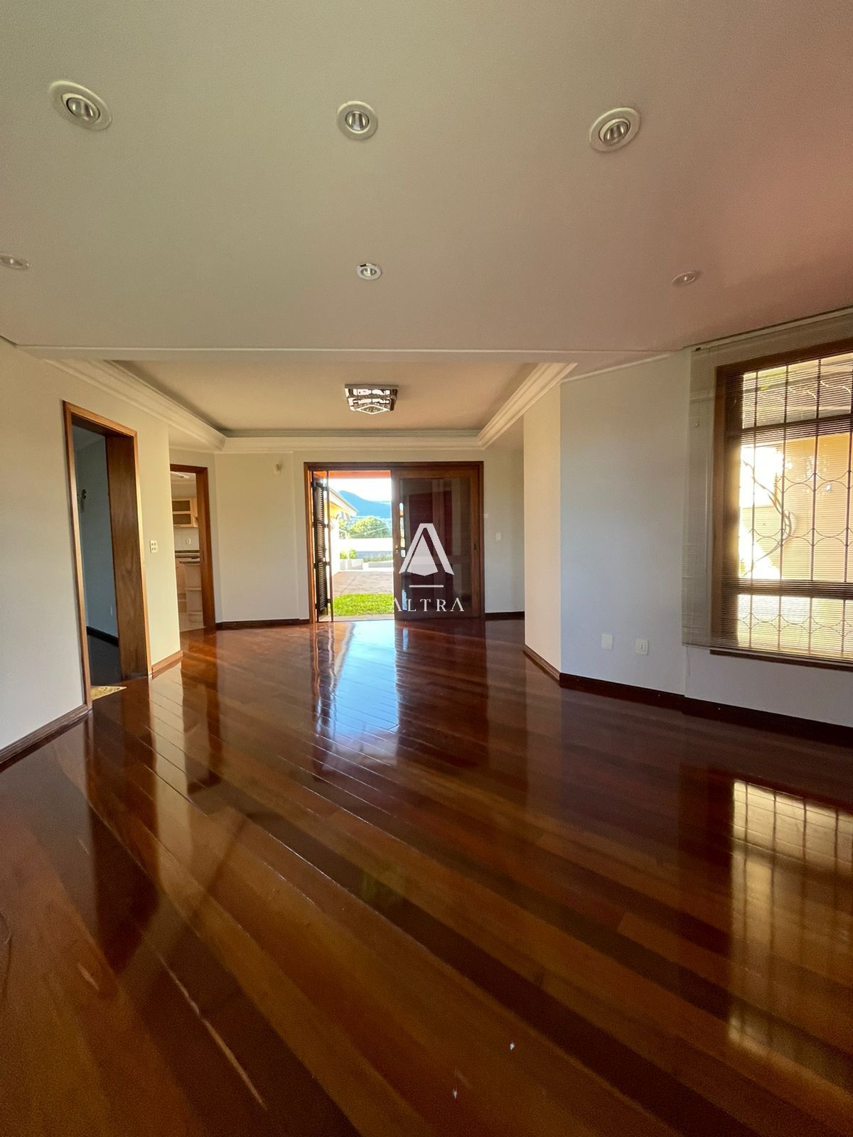 Casa de Condomínio à venda com 3 quartos, 221m² - Foto 11