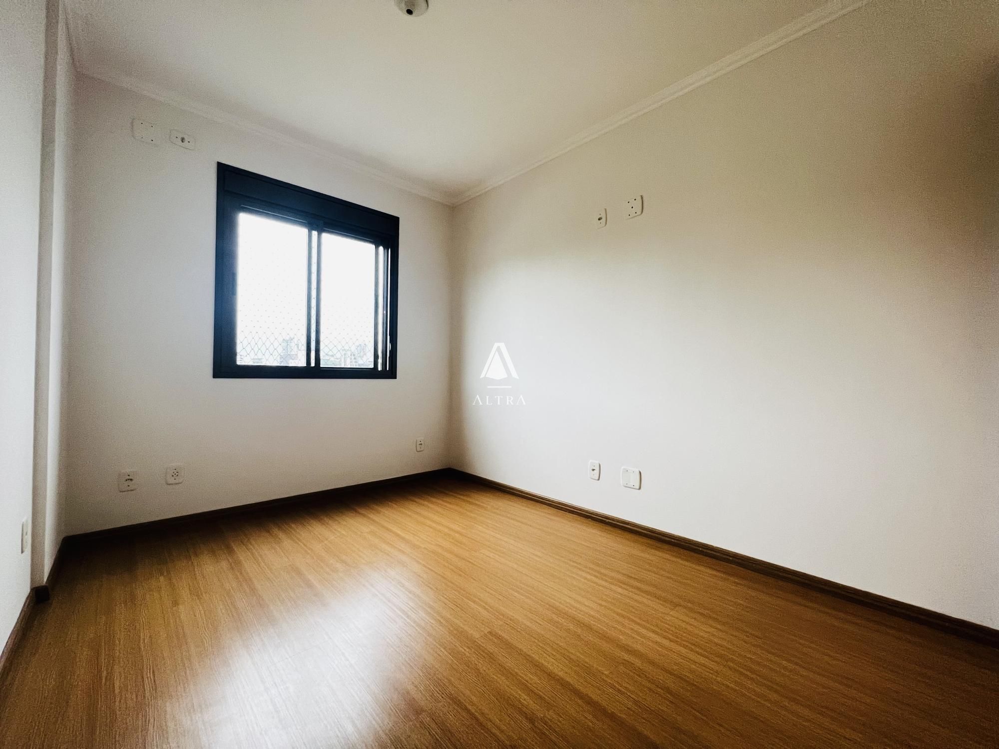 Apartamento à venda com 3 quartos, 125m² - Foto 14