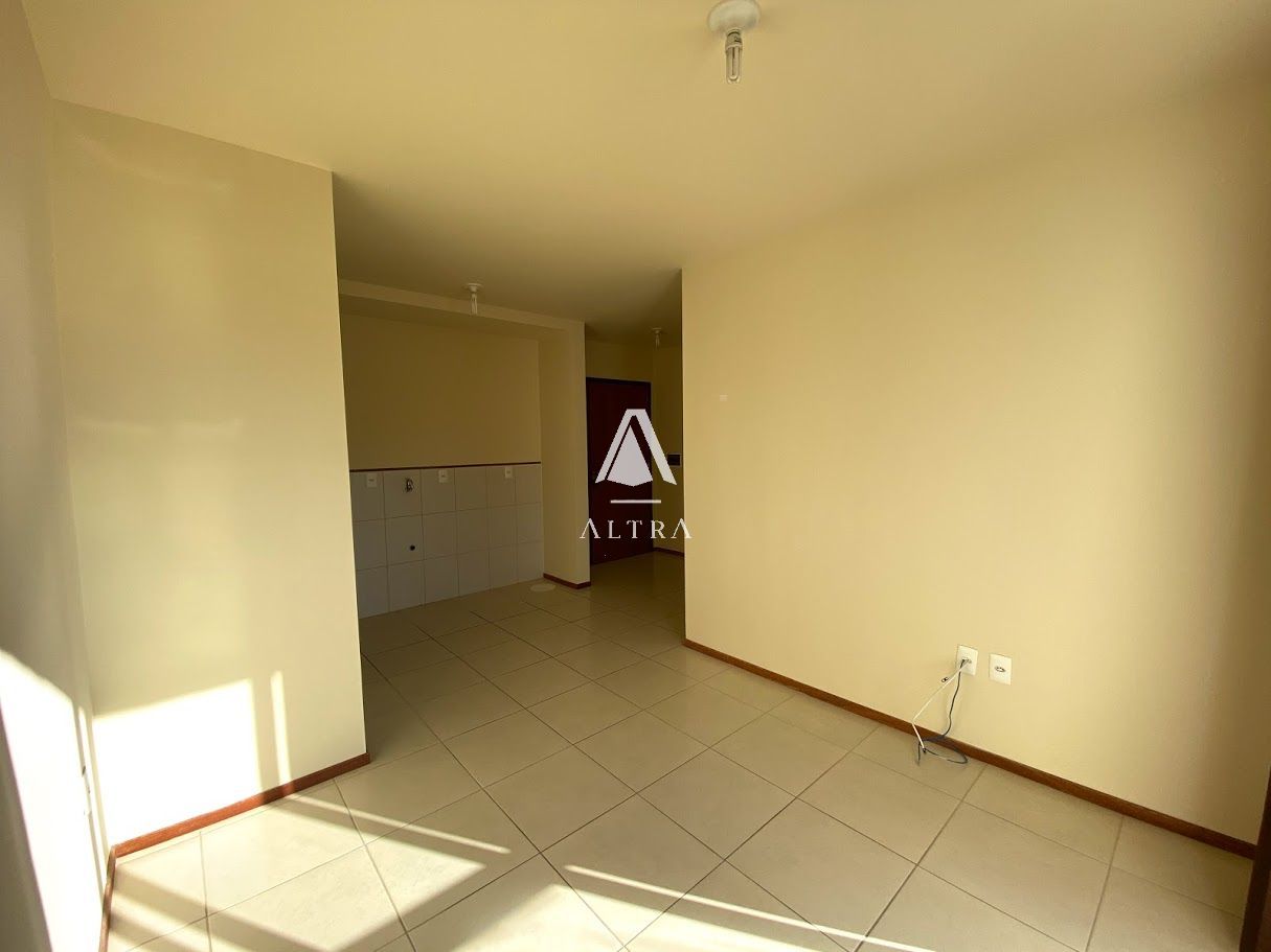 Apartamento à venda com 2 quartos, 50m² - Foto 3