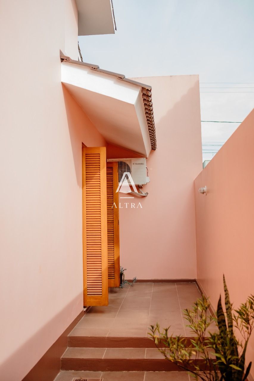 Casa de Condomínio à venda com 3 quartos, 298m² - Foto 15