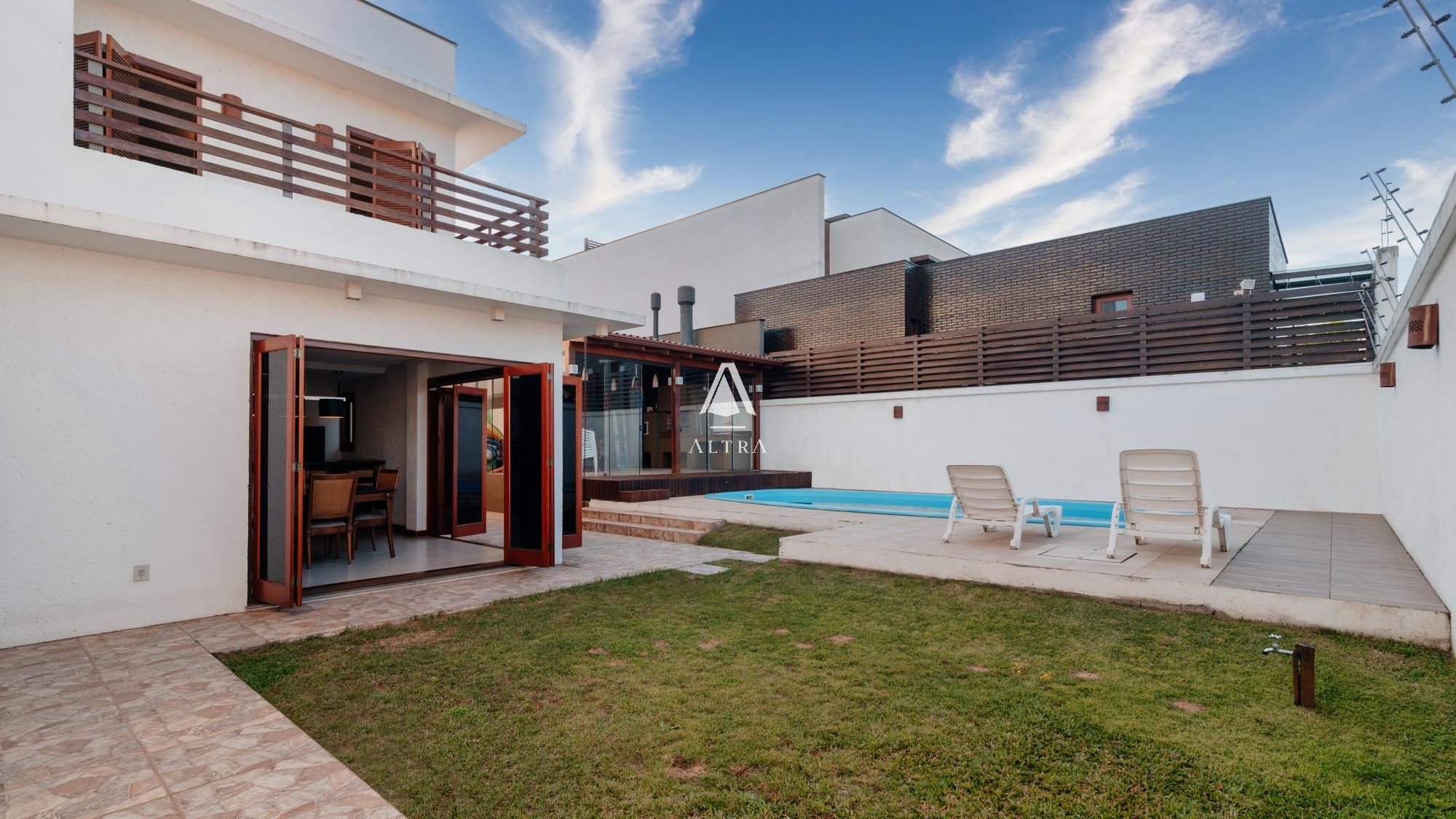 Casa de Condomínio à venda com 4 quartos, 419m² - Foto 8