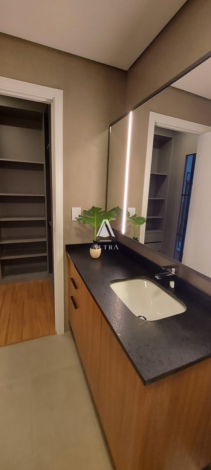 Apartamento à venda com 2 quartos, 71m² - Foto 20