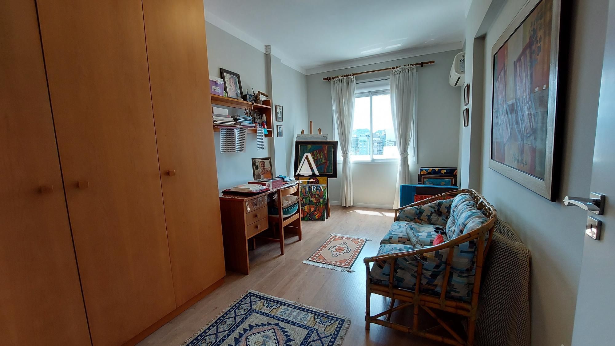 Apartamento à venda com 3 quartos, 191m² - Foto 21