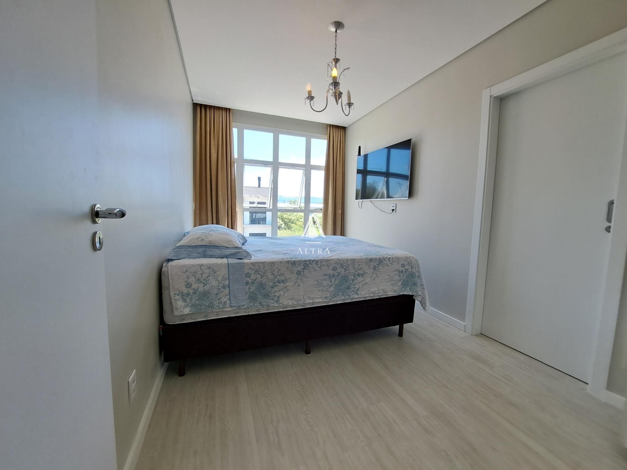 Casa à venda com 4 quartos, 240m² - Foto 19