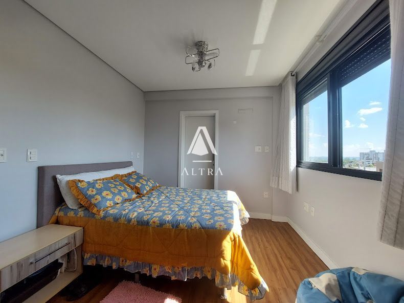 Apartamento à venda com 3 quartos, 198m² - Foto 12