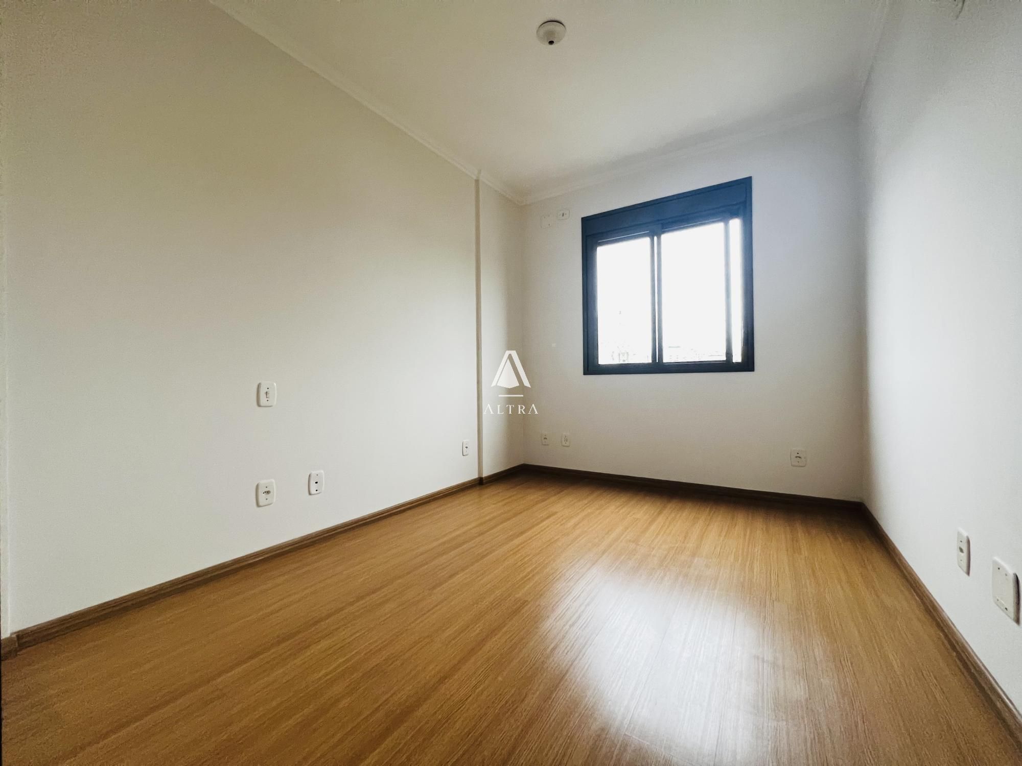 Apartamento à venda com 3 quartos, 125m² - Foto 17