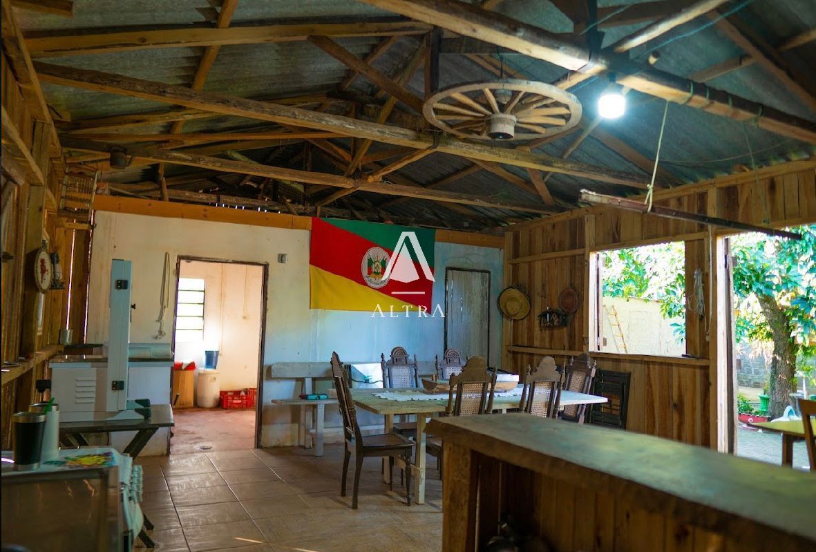 Fazenda à venda com 3 quartos, 50000m² - Foto 24