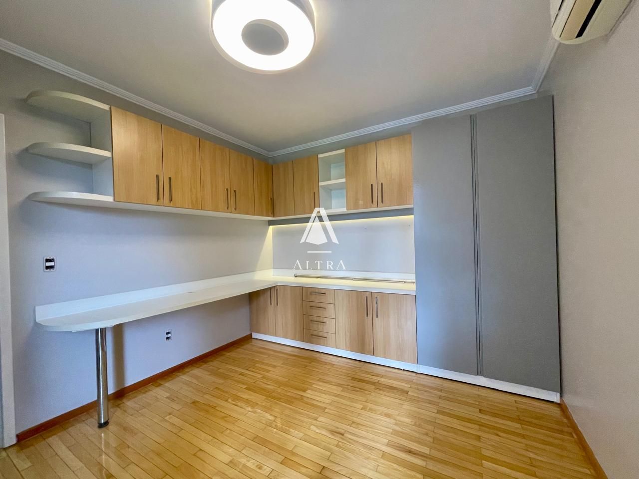 Casa, 4 quartos, 240 m² - Foto 16