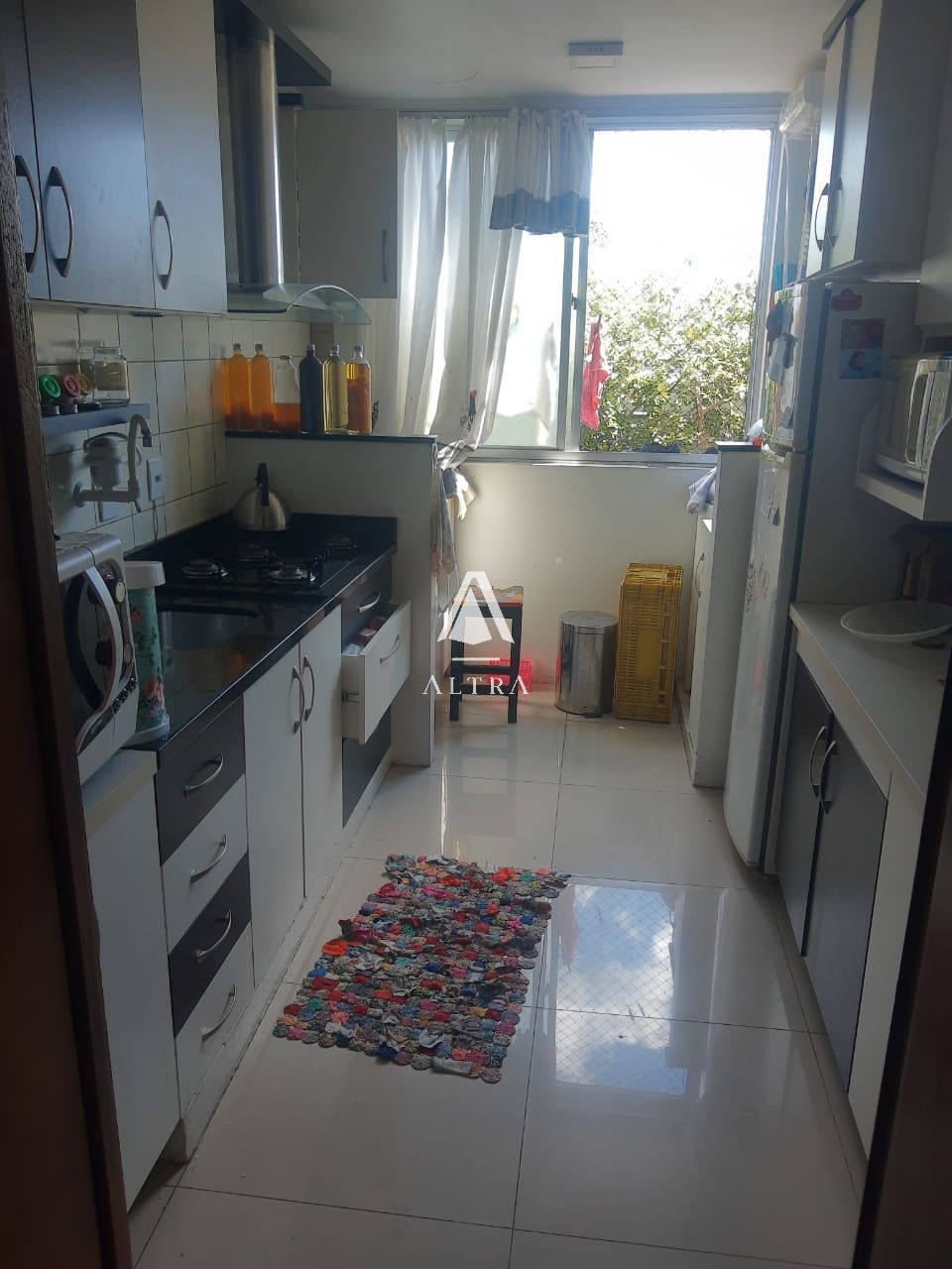 Apartamento à venda com 2 quartos, 70m² - Foto 10