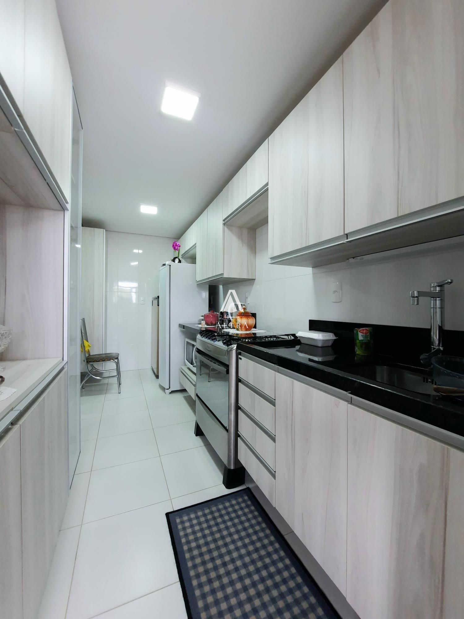 Apartamento à venda com 3 quartos, 87m² - Foto 2