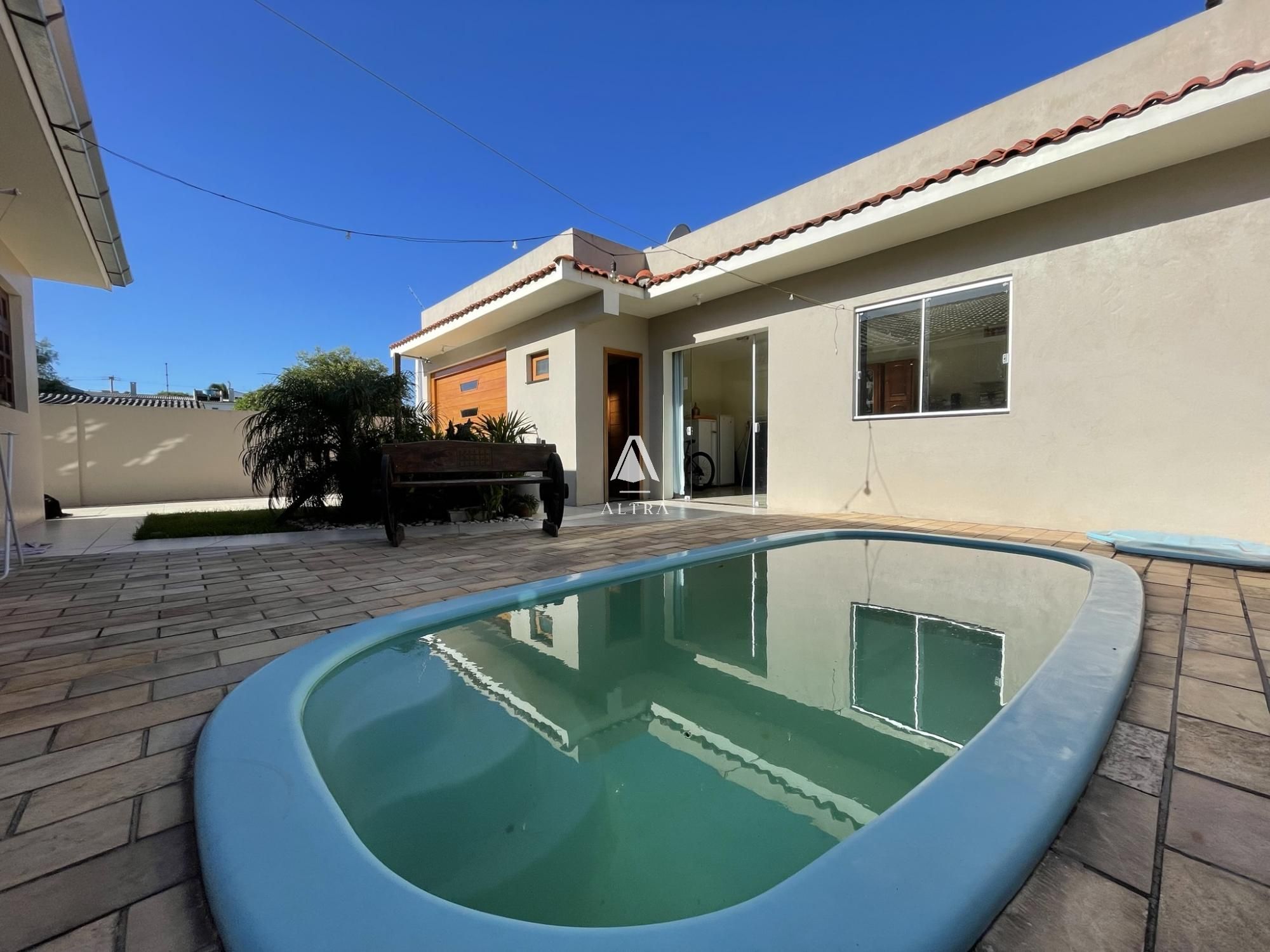 Casa, 3 quartos, 173 m² - Foto 1