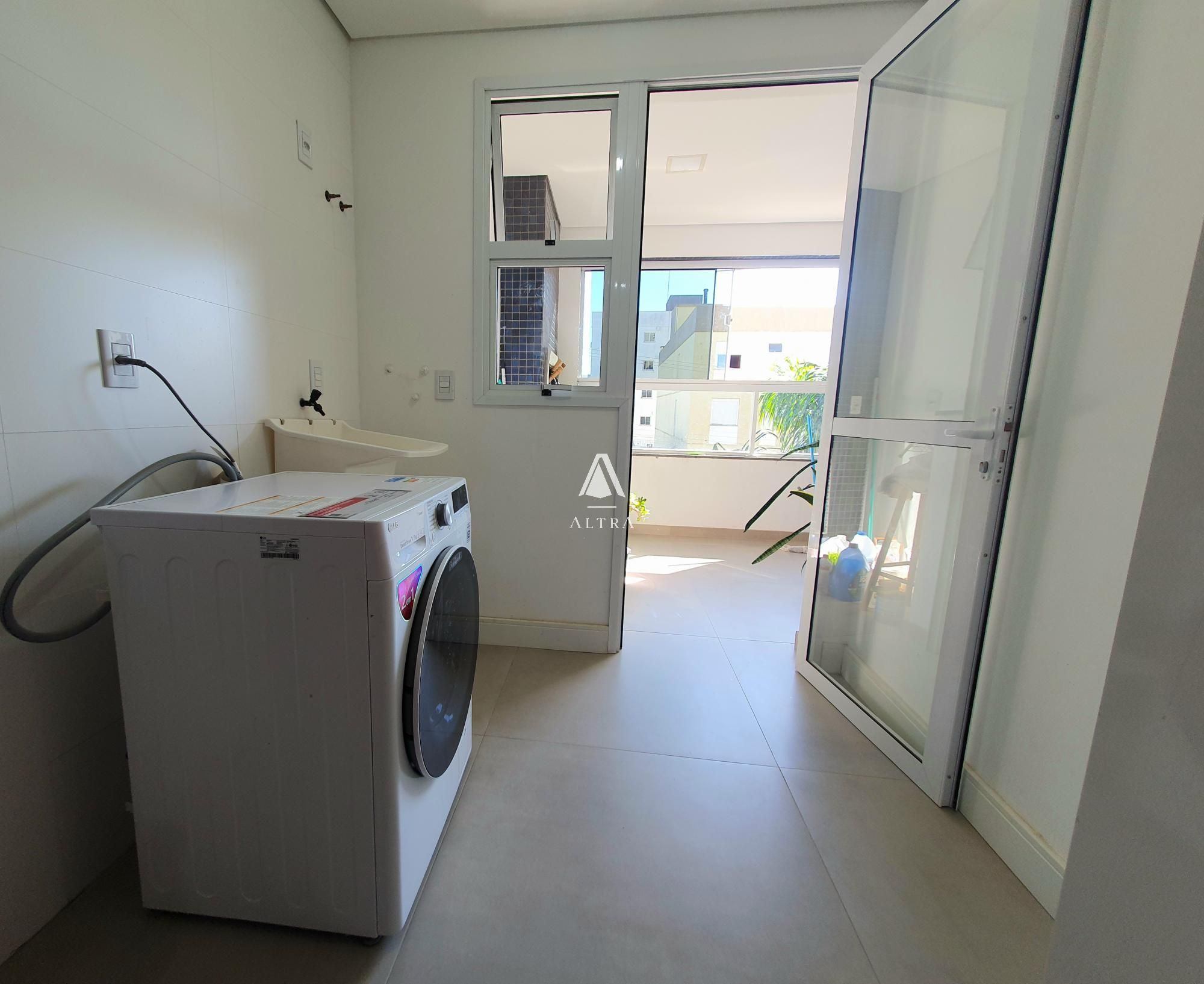 Apartamento à venda com 3 quartos, 120m² - Foto 9