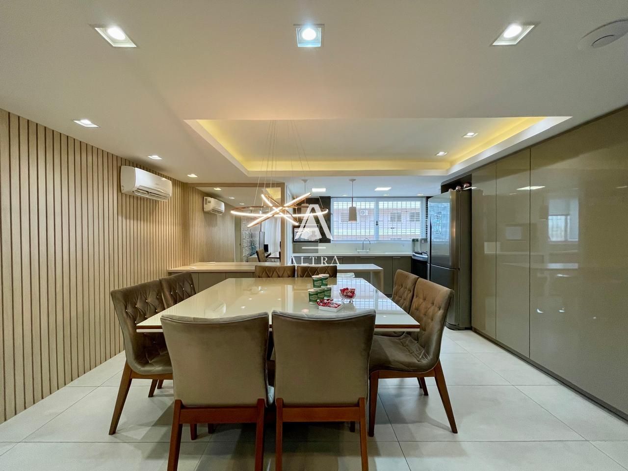 Apartamento à venda com 3 quartos, 160m² - Foto 17
