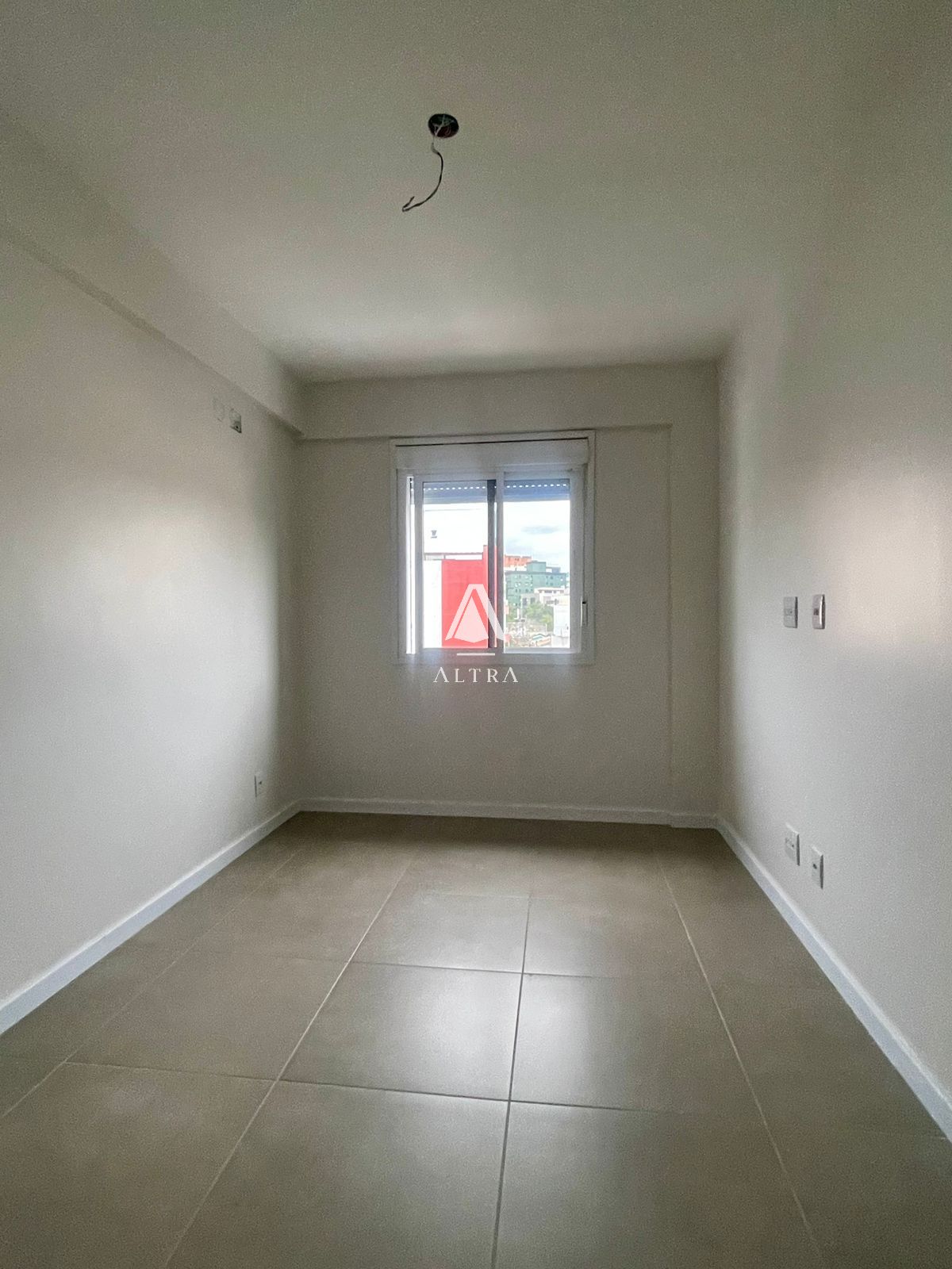 Apartamento à venda com 2 quartos, 81m² - Foto 10