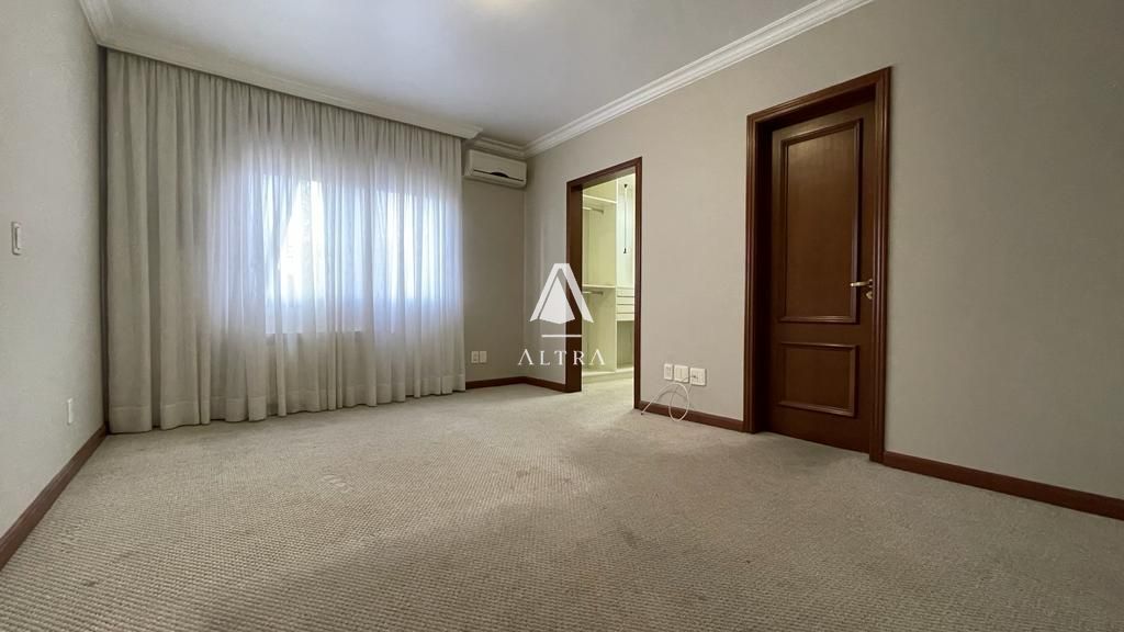 Apartamento à venda com 3 quartos, 198m² - Foto 38