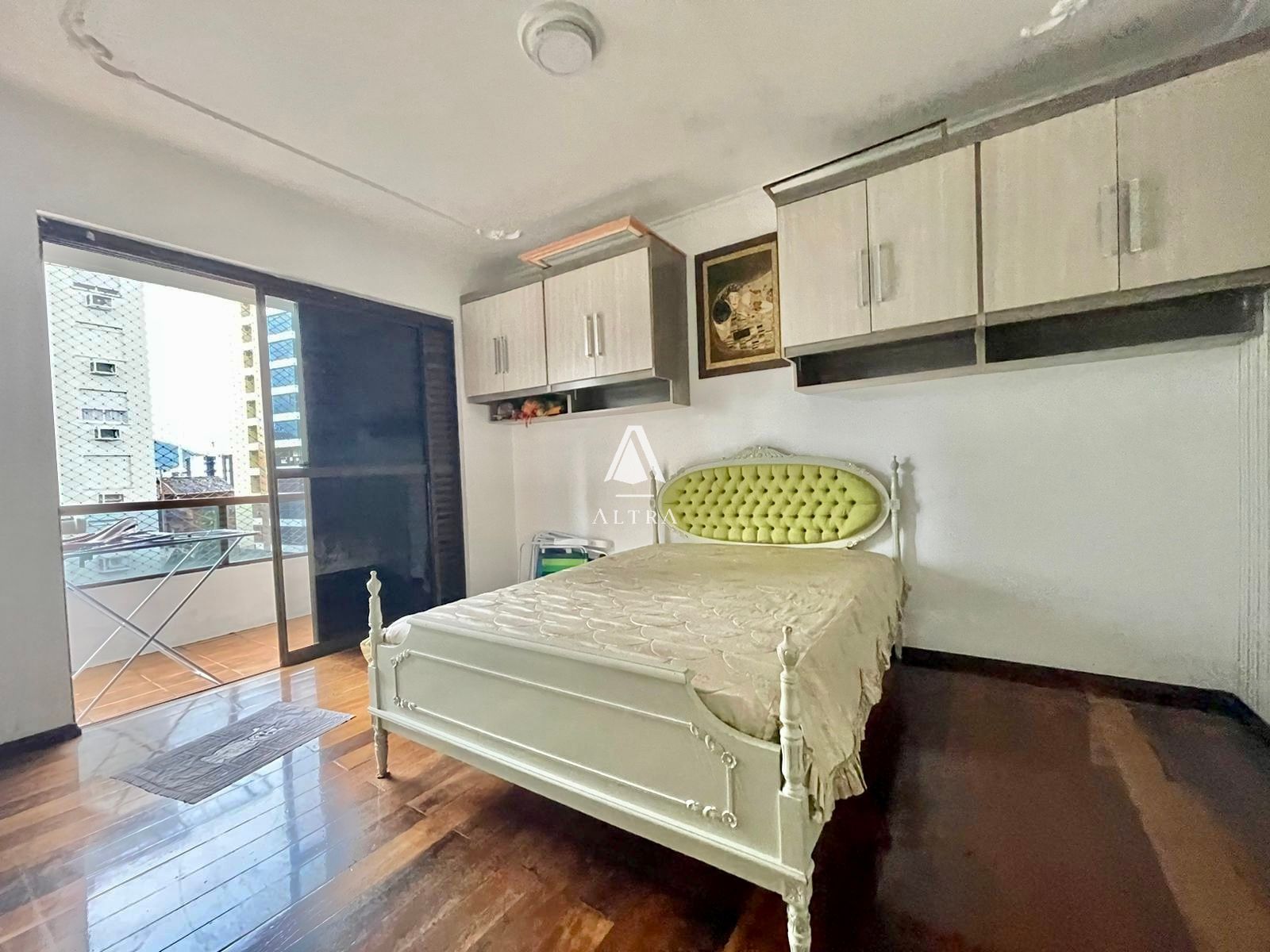 Apartamento à venda com 5 quartos, 247m² - Foto 16