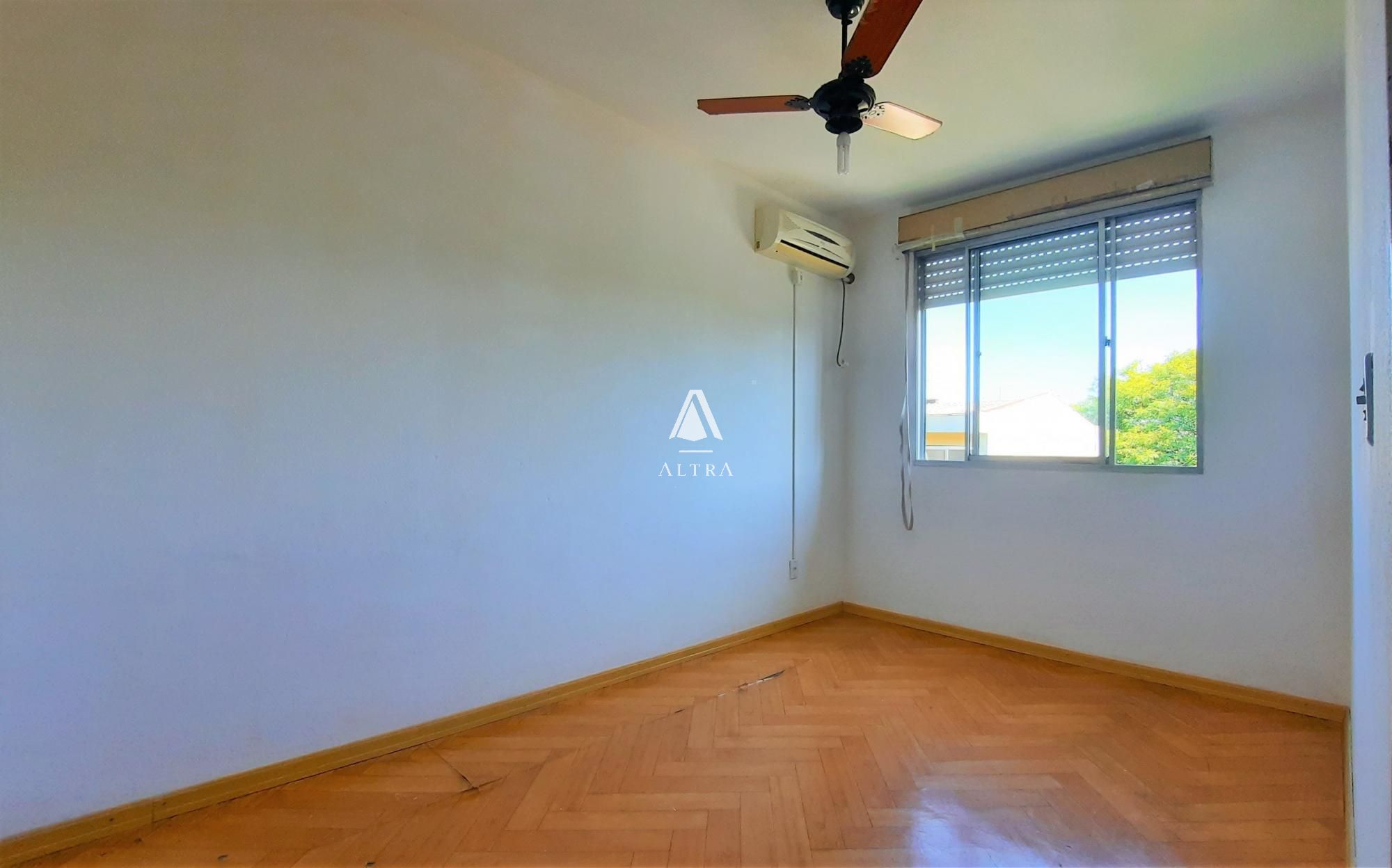 Apartamento à venda com 2 quartos, 47m² - Foto 1