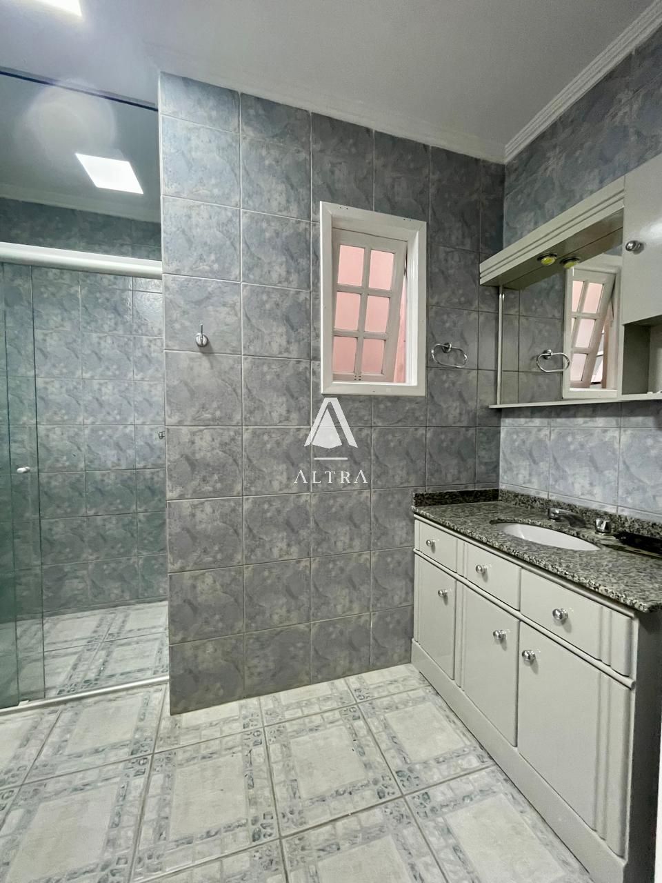 Casa, 4 quartos, 240 m² - Foto 15