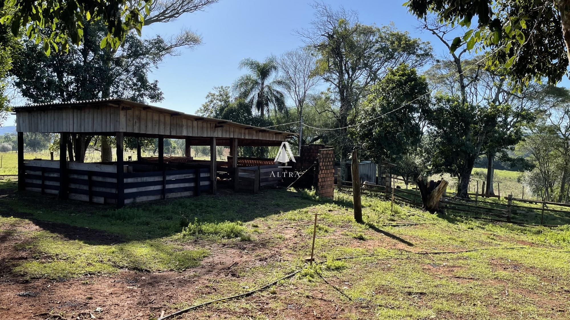 Fazenda à venda com 3 quartos, 229000m² - Foto 29