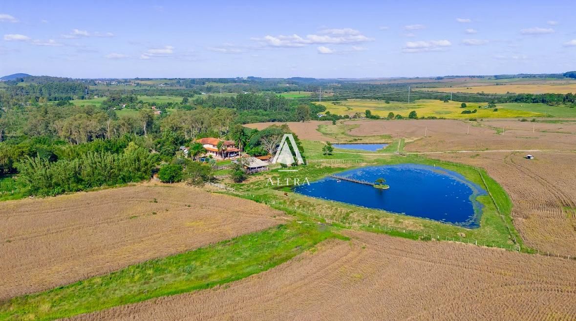 Chácara à venda com 5 quartos, 725000m² - Foto 3