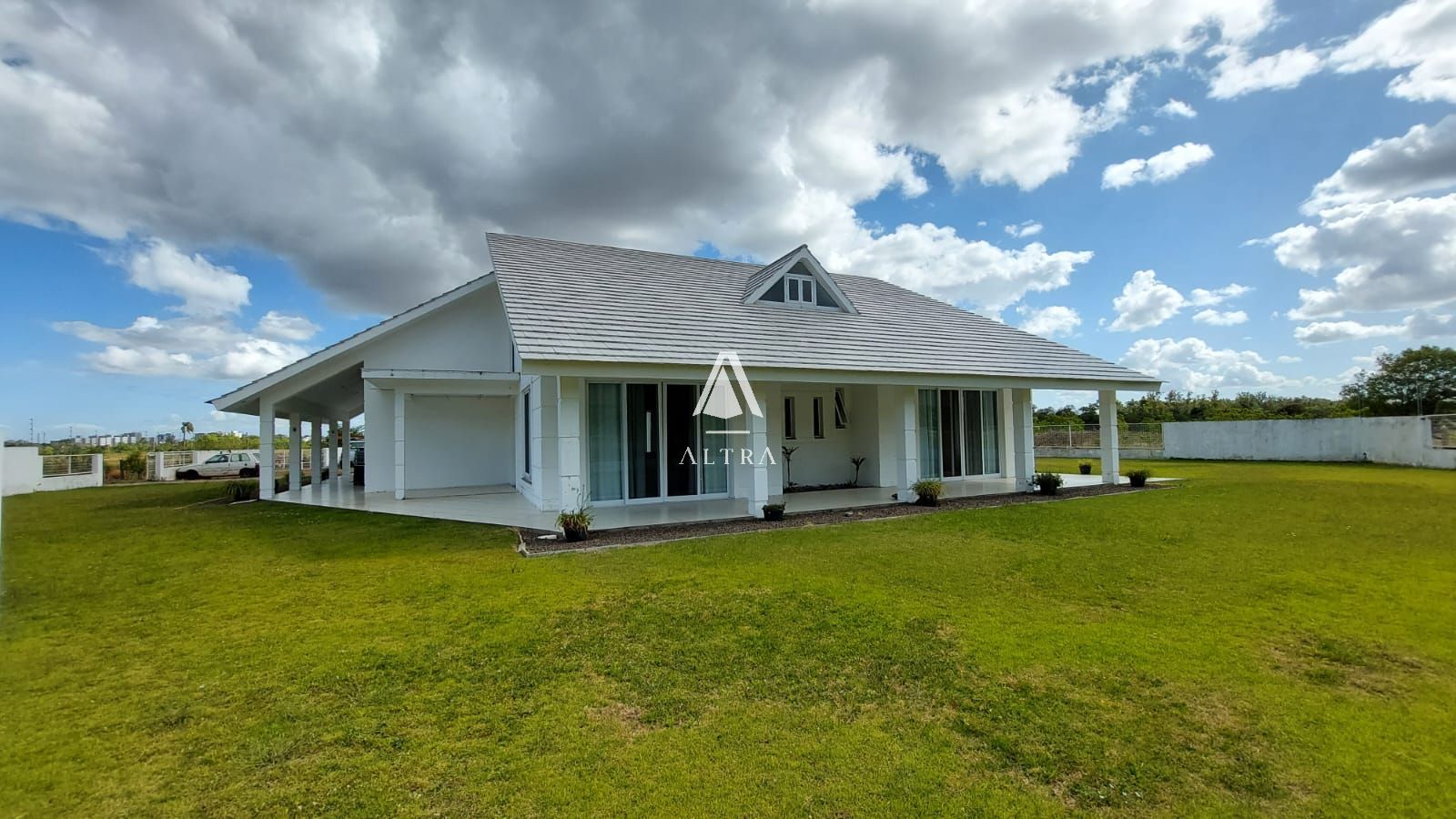 Fazenda/stio/chcara/haras  venda  no Camobi - Santa Maria, RS. Imveis