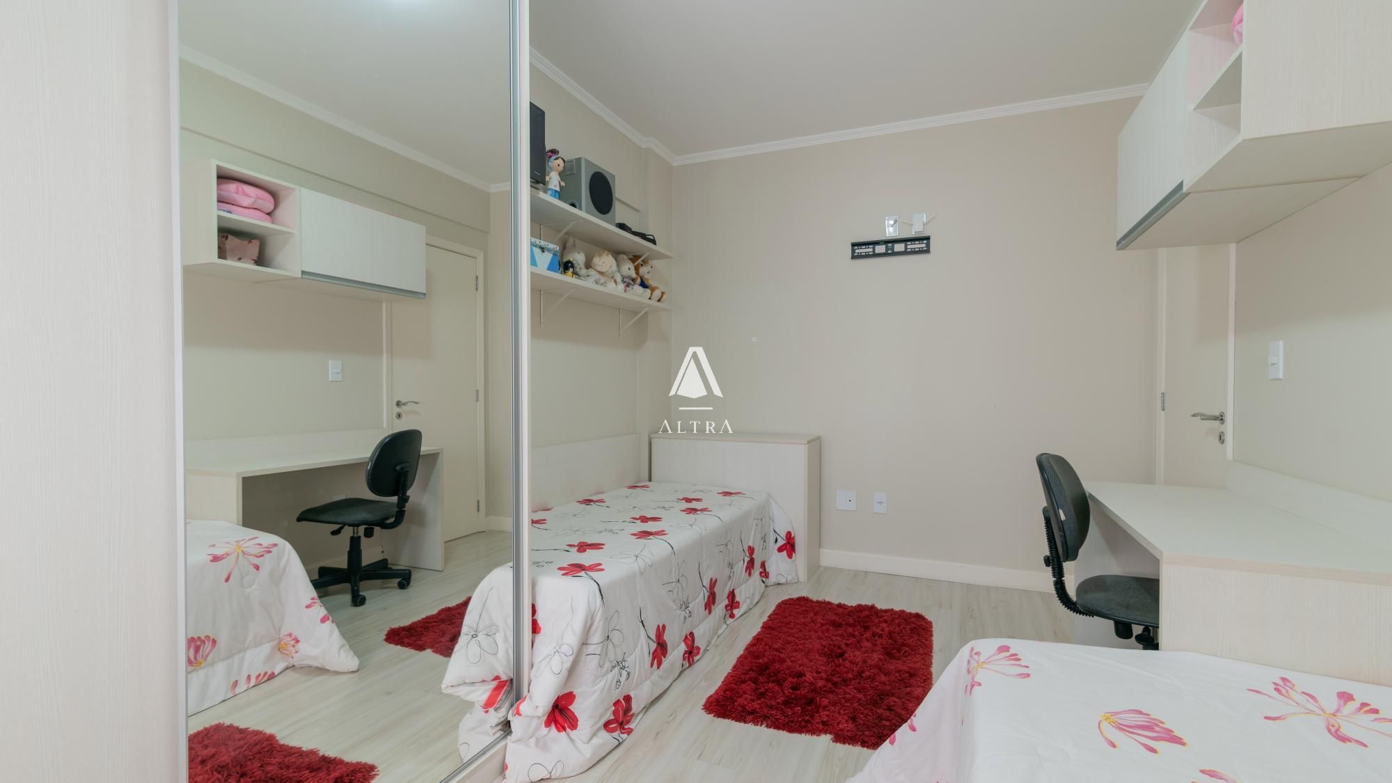 Apartamento à venda com 3 quartos, 136m² - Foto 34