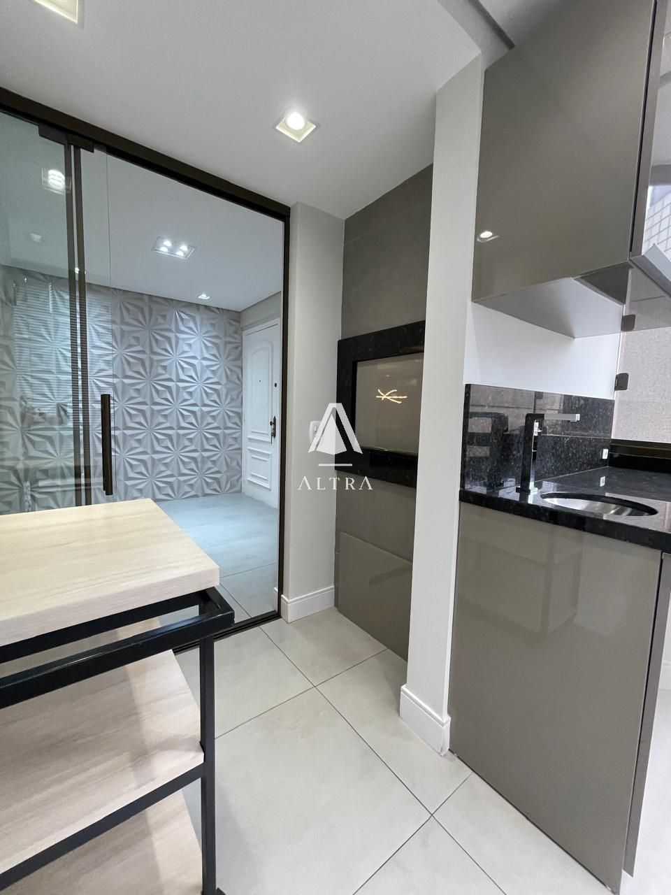Apartamento à venda com 3 quartos, 160m² - Foto 19