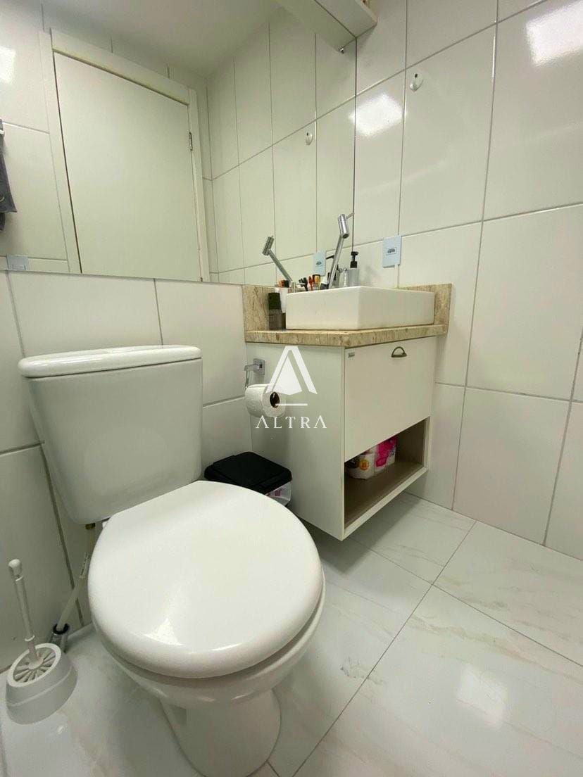 Apartamento à venda com 2 quartos, 57m² - Foto 11