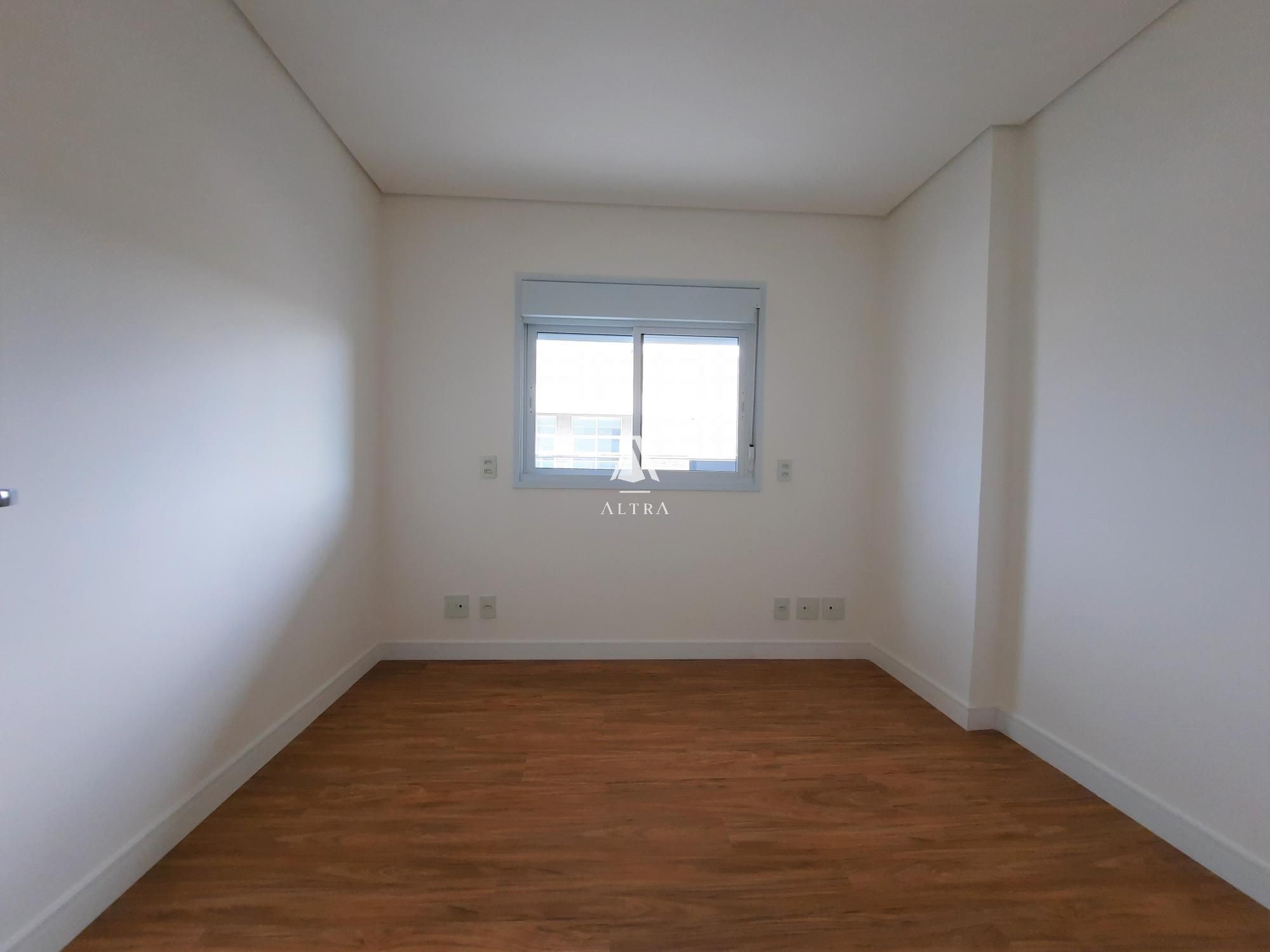 Apartamento à venda com 3 quartos, 157m² - Foto 13