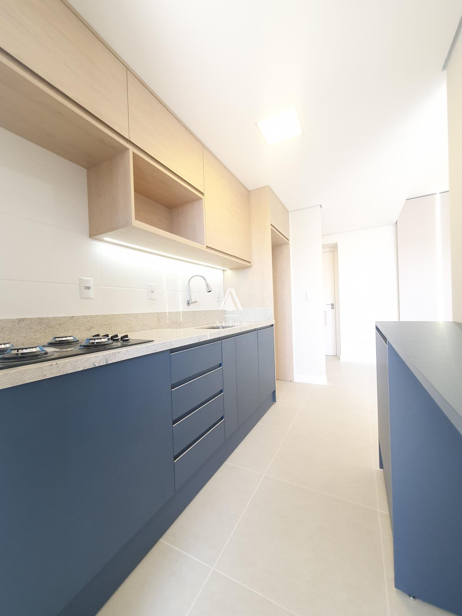 Apartamento à venda com 2 quartos, 77m² - Foto 13