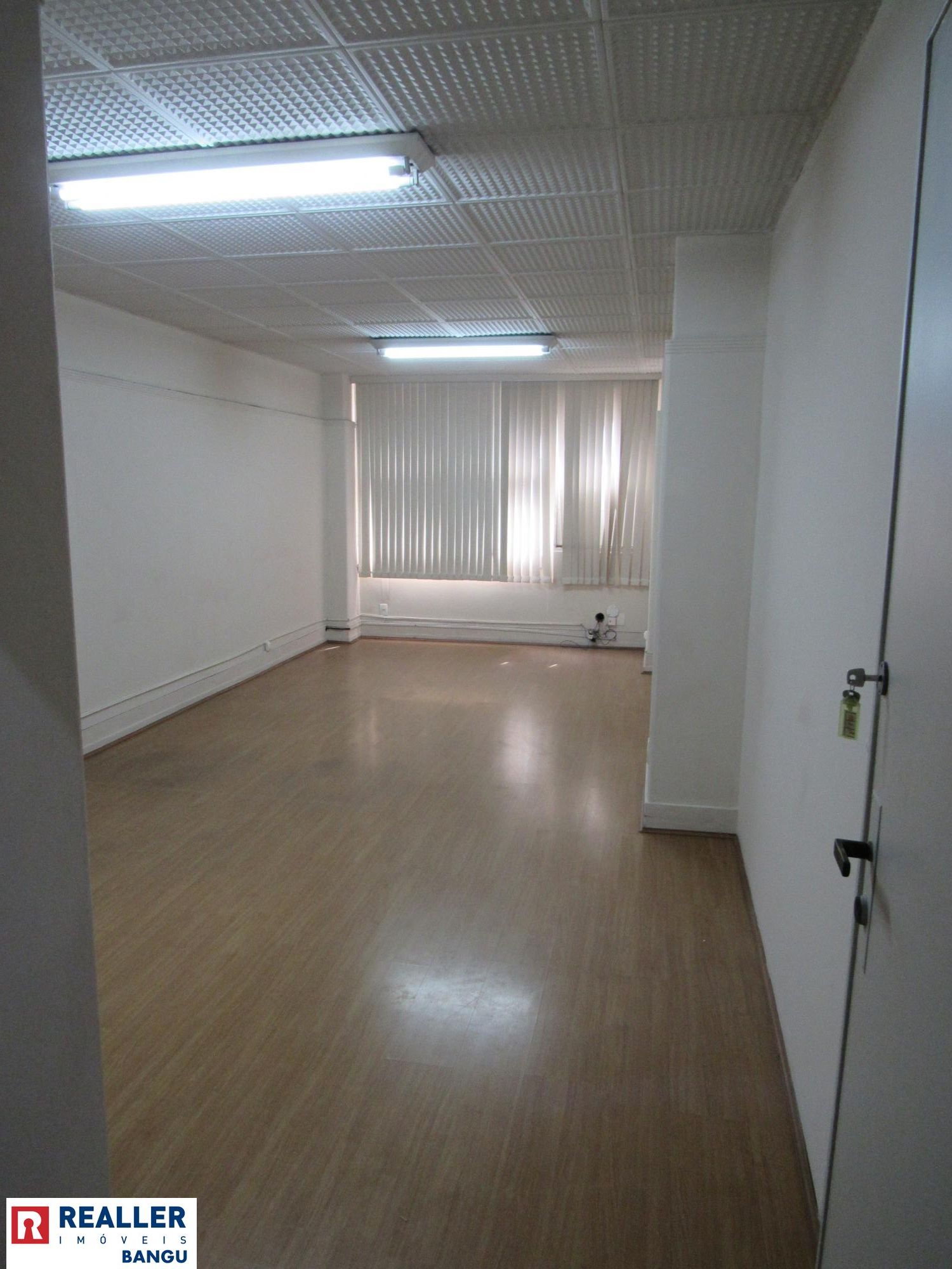 Conjunto Comercial-Sala para alugar, 29m² - Foto 1