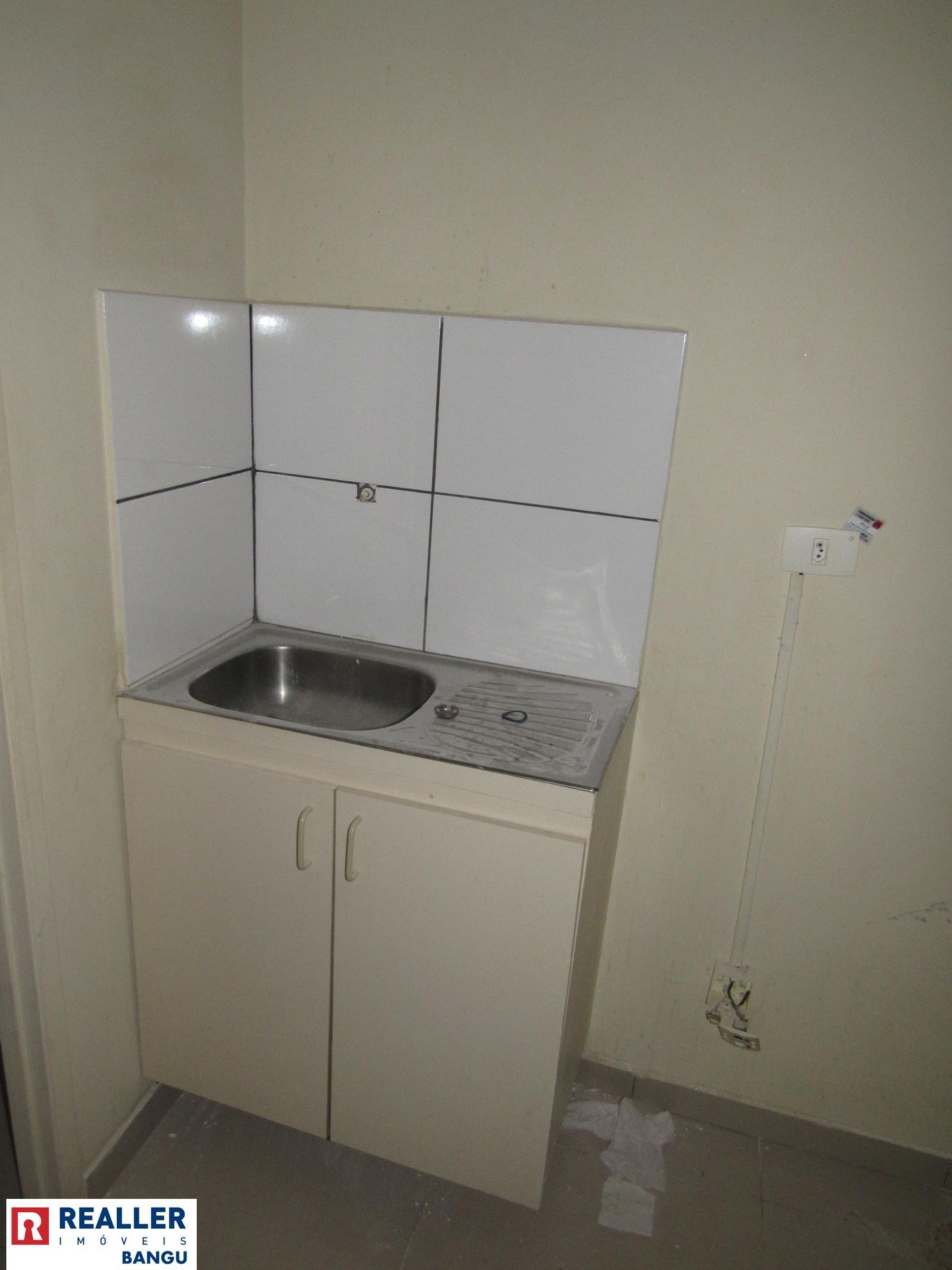 Loja-Salão para alugar com 1 quarto, 34m² - Foto 9