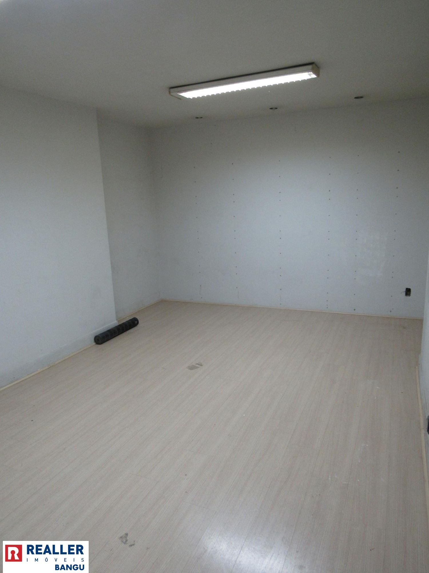 Prédio Inteiro para alugar com 1 quarto, 20m² - Foto 3