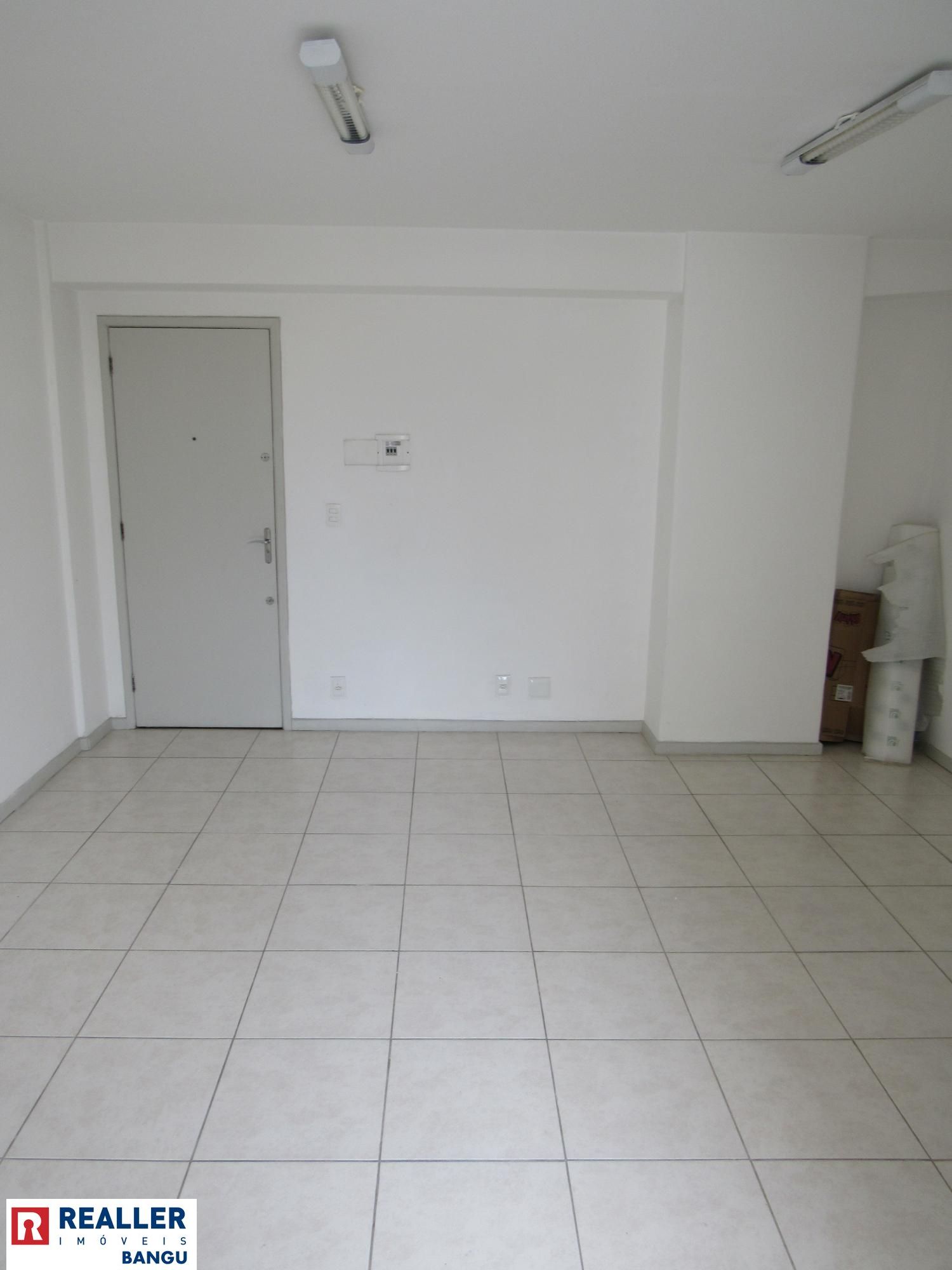 Conjunto Comercial-Sala para alugar com 1 quarto, 35m² - Foto 3