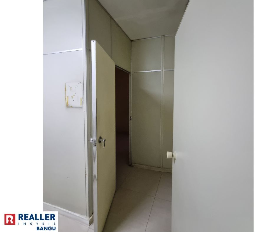 Loja-Salão para alugar com 3 quartos, 103m² - Foto 11