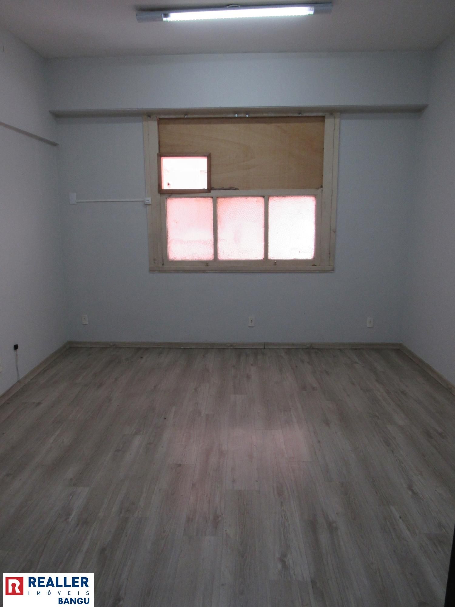 Conjunto Comercial-Sala para alugar com 1 quarto, 18m² - Foto 1